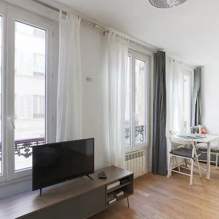 Eiffel Tower Royal *