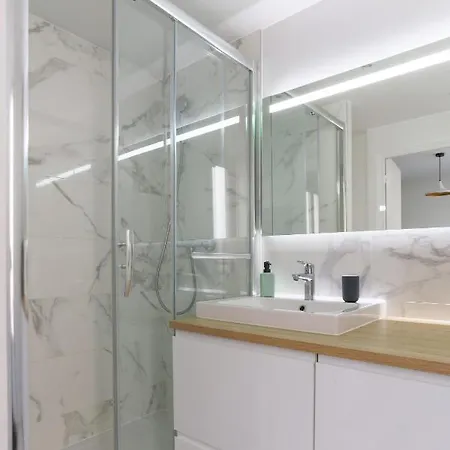 Eiffel Tower Royal Apartment *